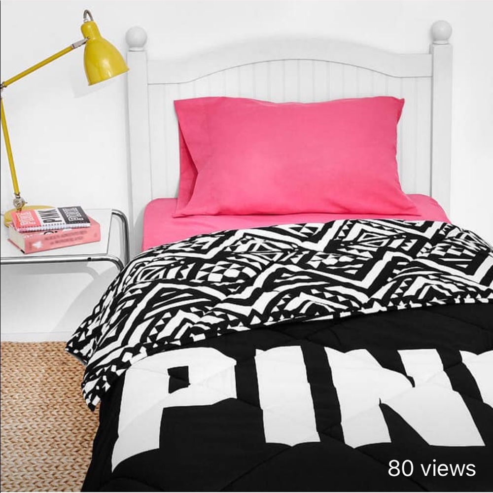 Victoria’s Secret Queen Size Comforter